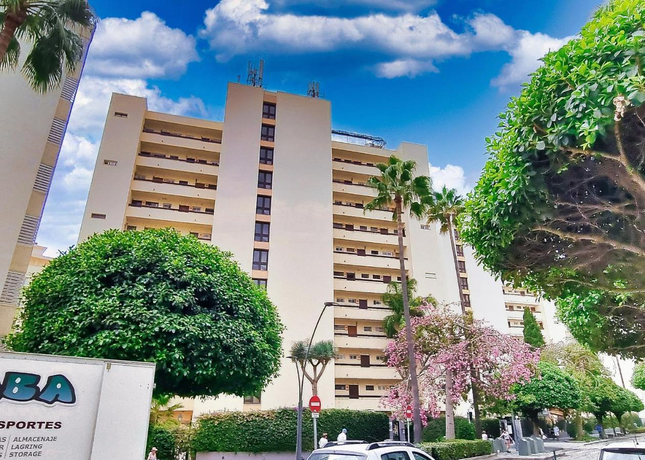 Apartment Cibeles 904. Moderm With Sea Views In Centre. *