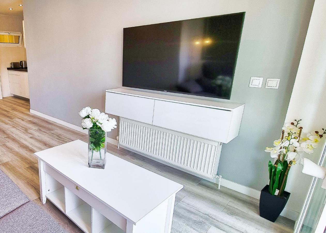 Cibeles 904. Moderm With Sea Views In Centre. Appartement Marbella
